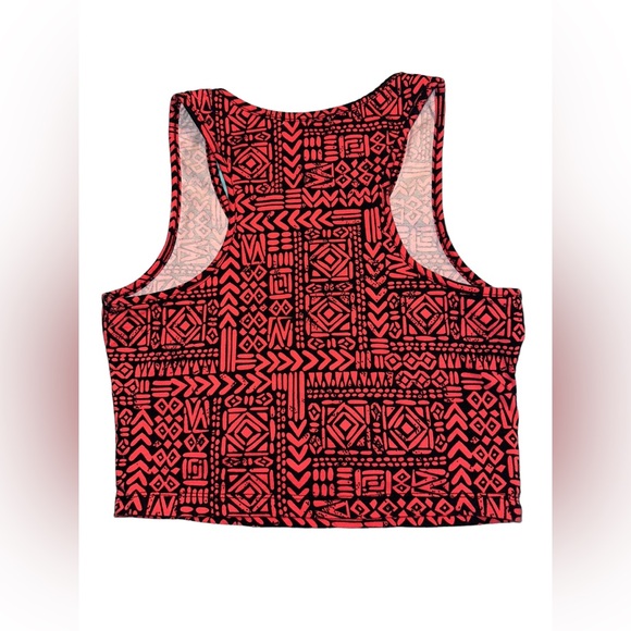 AMBIANCE APPEAL NWOT SIZE MEDIUM HOT PINK TRIBAL CROP TOP - Picture 2 of 3
